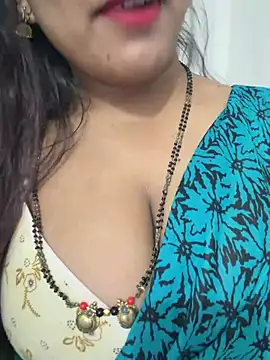 Snapshot of Shneeha_le chatting on 06/05/26, 06:02 Shneeha le online show from 06/05/26, 06:02
