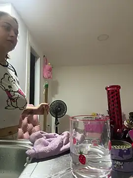 SarahCastro1  online show from 07/10/26, 11:29