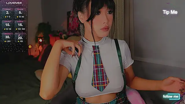 Kami Lee XO online show from 10/09/25, 06:06