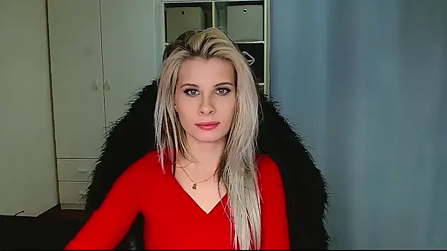 KristineGlow online show from 02/18/26, 09:00