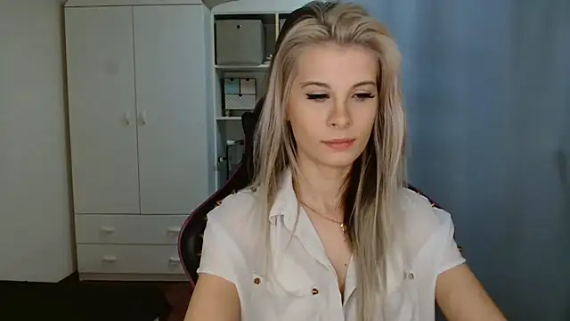 KristineGlow online show from 03/31/26, 06:25