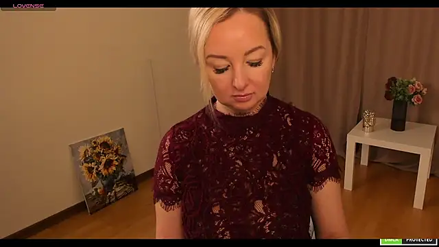 sexmom8 online show from 10/01/25, 06:52