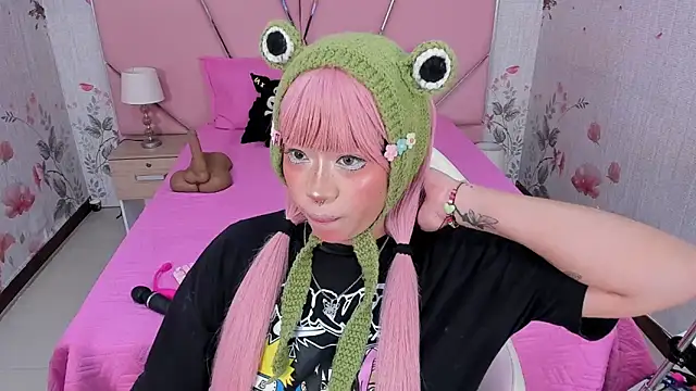 SafiroAgataaa online show from 12/18/25, 03:01