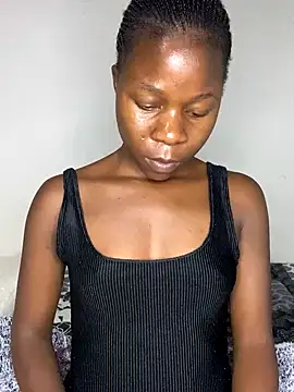 Snapshot of Crazyqueenxxx chatting on 09/28/25, 10:15 Crazyqueenxxx online show from 09/28/25, 10:15