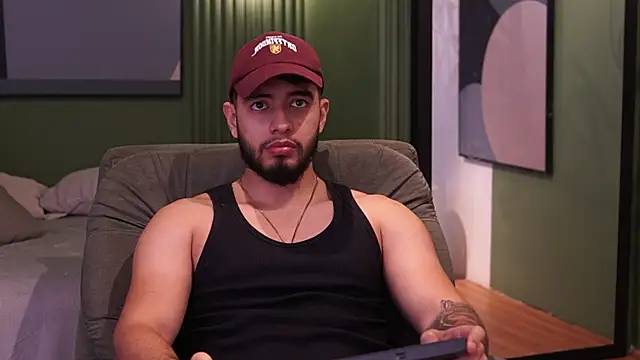 Nick Vans online show from 09/17/25, 01:13