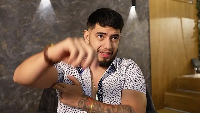 Nick Vans online show from 09/30/25, 01:05