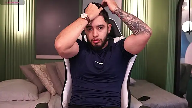 Nick Vans online show from 10/07/25, 12:24