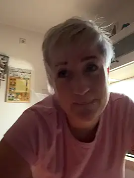 Rozendefotz online show from 12/22/25, 07:05