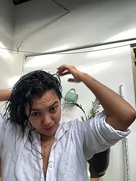 Snapshot of emilylope chatting on 09/16/25, 12:28 emilylope online show from 09/16/25, 12:28