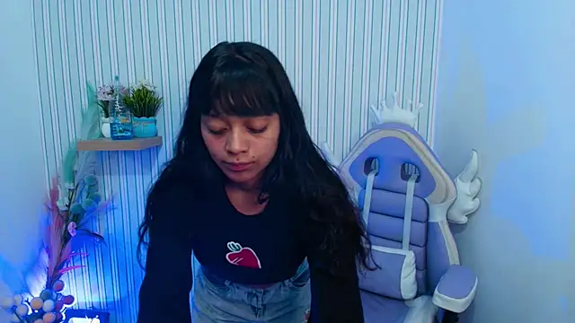 kataleya  18 online show from 12/21/25, 12:56