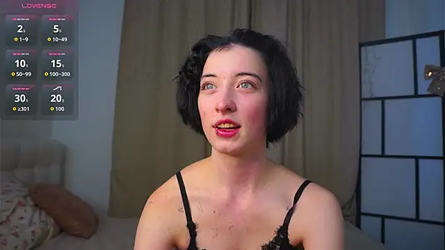 JuanaFriesz online show from 02/12/26, 09:15