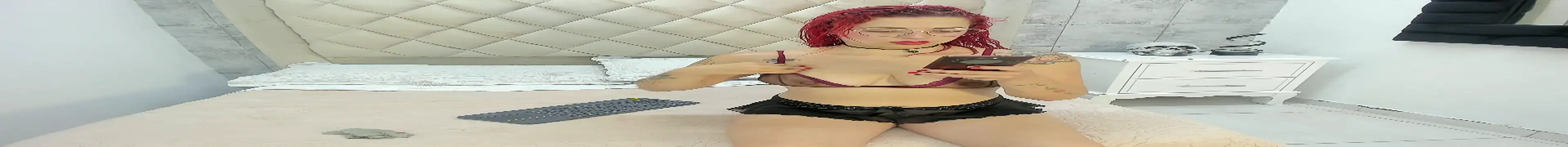 RoxanneStorm  online show from 09/22/25, 12:18