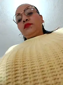 agatha sluttylatina online show from 02/19/26, 08:54
