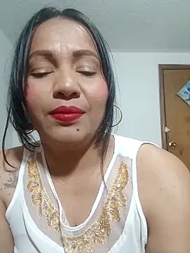 agatha sluttylatina online show from 04/16/26, 02:01