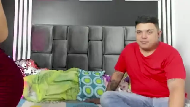 Hornycouple Hot online show from 11/15/25, 07:43