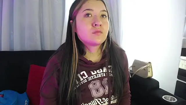 Snapshot of Annie_A_ chatting on 09/23/25, 08:34 Annie A online show from 09/23/25, 08:34