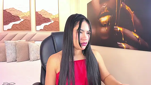 kendalFox  online show from 10/07/25, 01:19