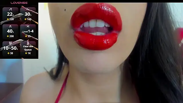 Snapshot of sweet_Elizabeth chatting on 02/17/26, 12:12 sweet Elizabeth online show from 02/17/26, 12:12