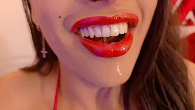 Snapshot of sweet_Elizabeth chatting on 02/19/26, 02:13 sweet Elizabeth online show from 02/19/26, 02:13