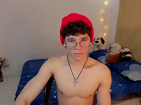 Tom Blues online show from 11/05/25, 01:00