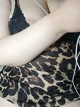 Aomtiz8 online show from 07/13/26, 06:00