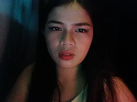 Snapshot of Zachariah_05 chatting on 03/12/26, 10:32 Zachariah 05 online show from 03/12/26, 10:32