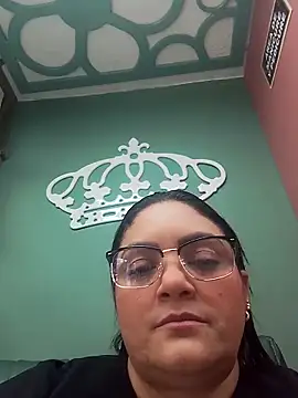 Snapshot of tiffany_Johnson1 chatting on 09/25/25, 06:00 tiffany Johnson1 online show from 09/25/25, 06:00