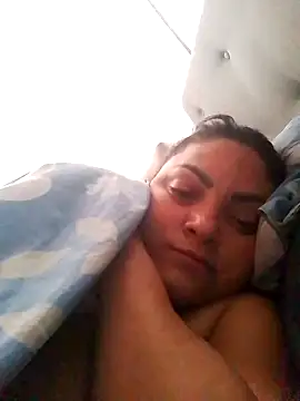 Snapshot of tiffany_Johnson1 chatting on 10/01/25, 12:44 tiffany Johnson1 online show from 10/01/25, 12:44