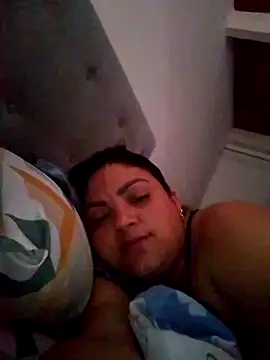 Snapshot of tiffany_Johnson1 chatting on 10/31/25, 11:11 tiffany Johnson1 online show from 10/31/25, 11:11