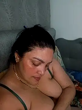 tiffany Johnson1 online show from 02/07/26, 03:32