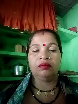 Manavi x online show from 10/15/25, 10:15