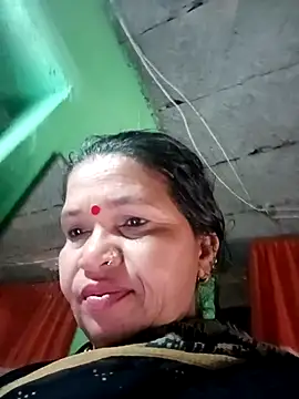 Manavi x online show from 02/19/26, 02:40