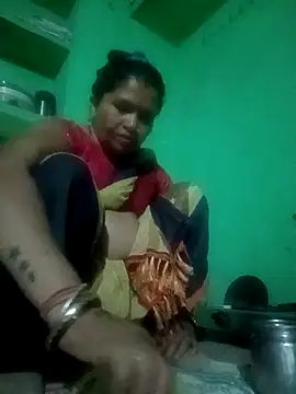 Manavi x online show from 04/14/26, 02:23