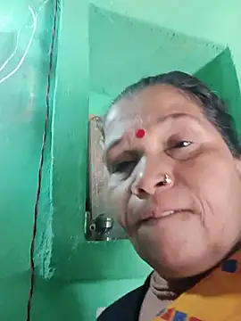 Snapshot of Manavi_x chatting on 06/14/26, 02:46 Manavi x online show from 06/14/26, 02:46
