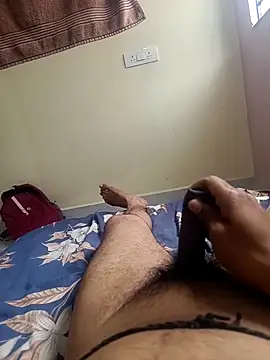 bobby3374 online show from 10/11/25, 06:01