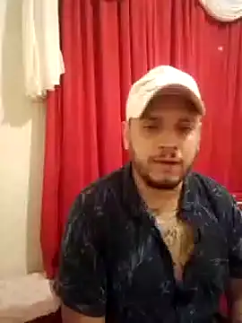 LatinoBr20 online show from 09/15/25, 04:12