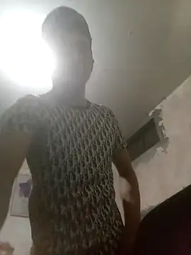 Bebicho14 online show from 09/27/25, 03:55