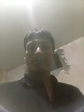 Bebicho14 online show from 10/19/25, 03:18