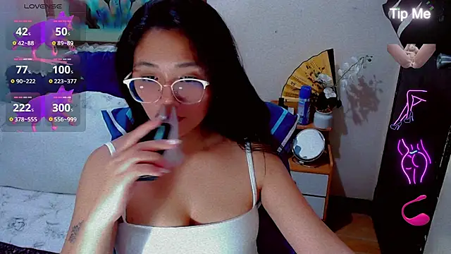Snapshot of Filipinapoca chatting on 04/26/26, 02:48 Filipinapoca online show from 04/26/26, 02:48