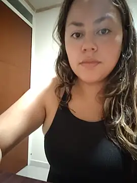 Snapshot of camila-titis chatting on 06/10/26, 01:50 camila-titis online show from 06/10/26, 01:50