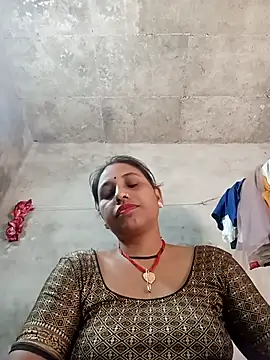 Snapshot of Sandhya_x chatting on 09/14/25, 07:07 Sandhya x online show from 09/14/25, 07:07