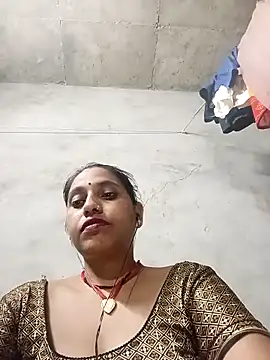 Snapshot of Sandhya_x chatting on 09/14/25, 07:13 Sandhya x online show from 09/14/25, 07:13