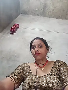 Snapshot of Sandhya_x chatting on 09/26/25, 04:38 Sandhya x online show from 09/26/25, 04:38