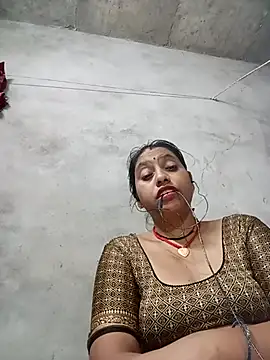 Snapshot of Sandhya_x chatting on 09/28/25, 10:48 Sandhya x online show from 09/28/25, 10:48