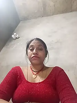 Snapshot of Sandhya_x chatting on 10/14/25, 04:52 Sandhya x online show from 10/14/25, 04:52