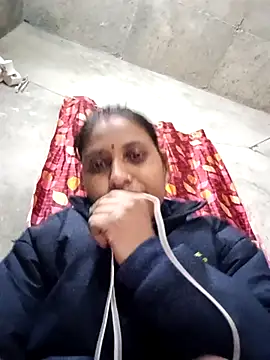 Snapshot of Sandhya_x chatting on 12/01/25, 07:57 Sandhya x online show from 12/01/25, 07:57