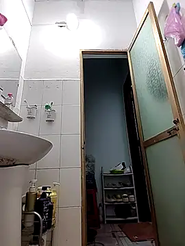 simsim-00 online show from 12/17/25, 07:42