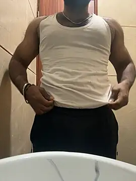 DJLOVE280825 online show from 02/16/26, 11:45