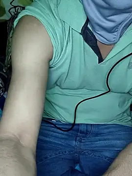 chocolate alone online show from 09/23/25, 07:06