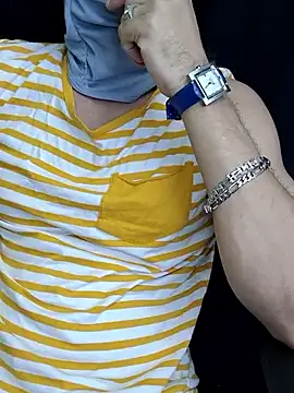 chocolate alone online show from 10/01/25, 07:25